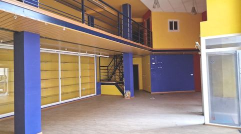 Local acondicionado con entreplanta y sotano., imatge 5