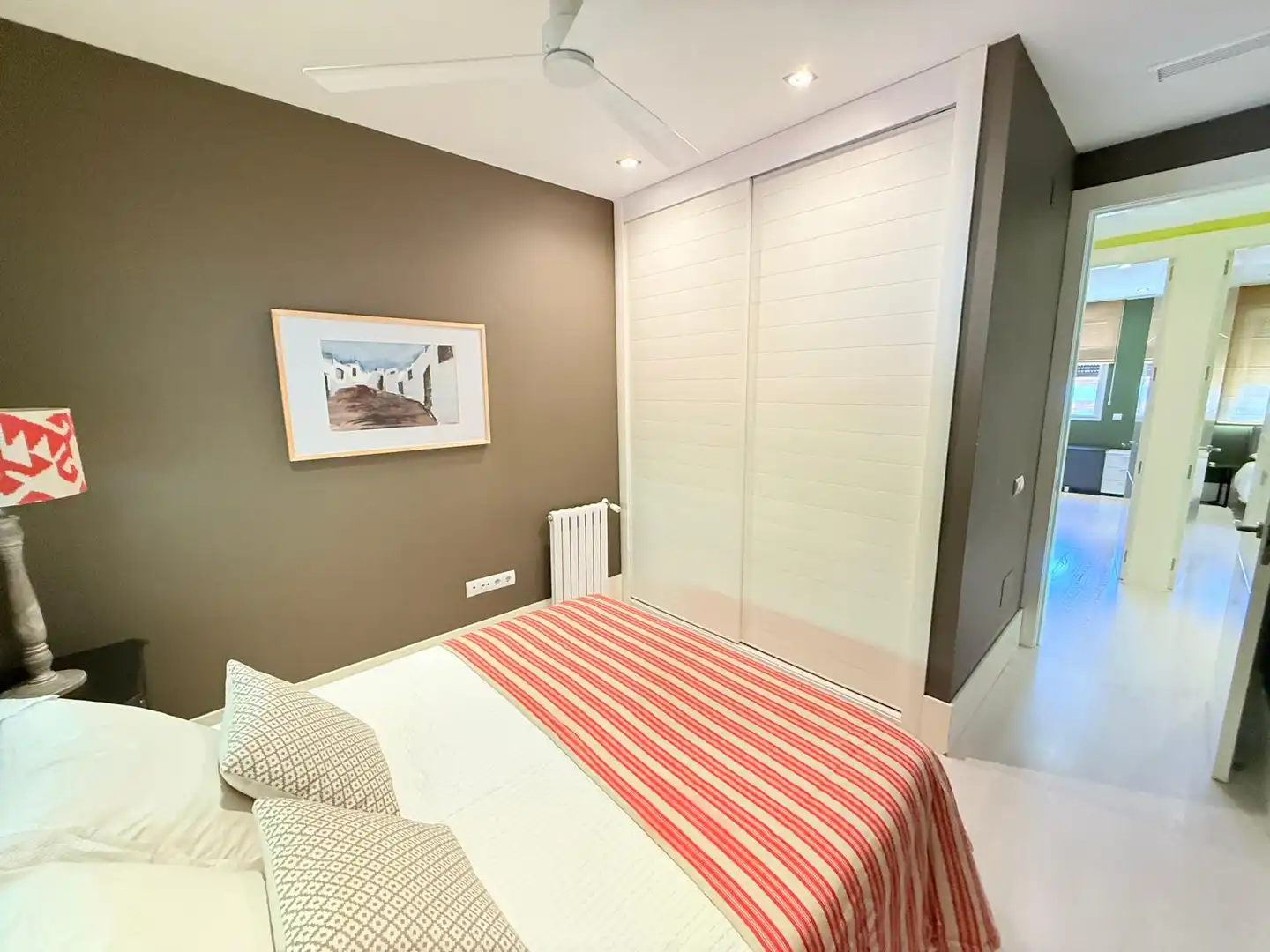 Casa aparellada amb terrassa de lloguer a Este, imagen 59