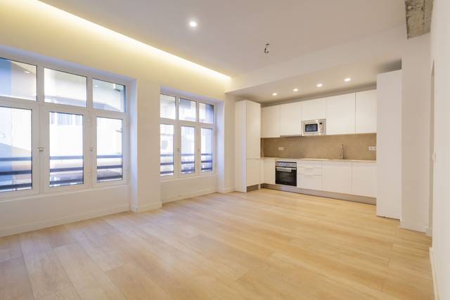 Piso en Venta en C. del Castillo, 62 en Centro
