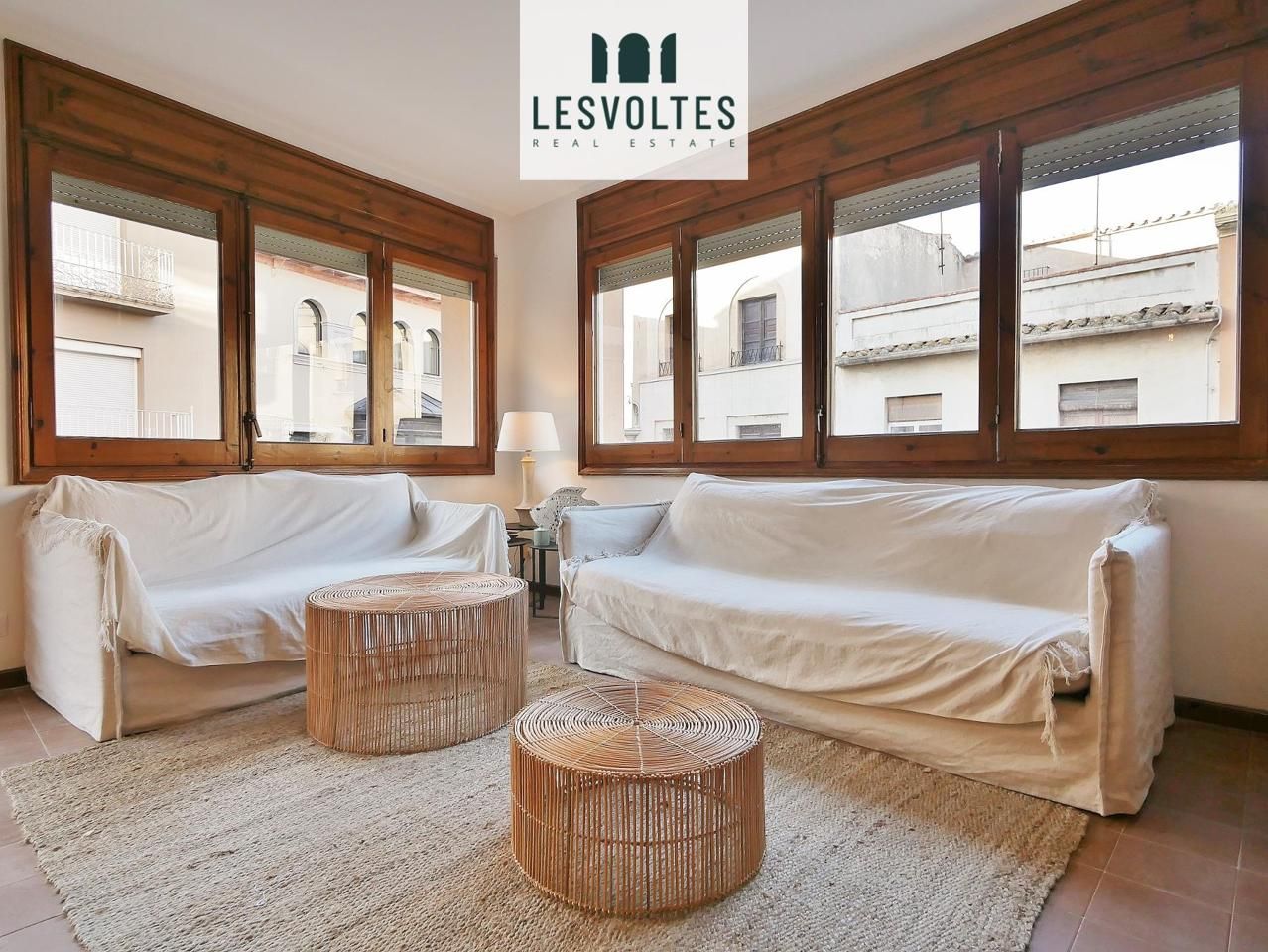 Sala d'estar de Apartament de lloguer en Palafrugell amb Aire condicionat, Moblat i Balcó