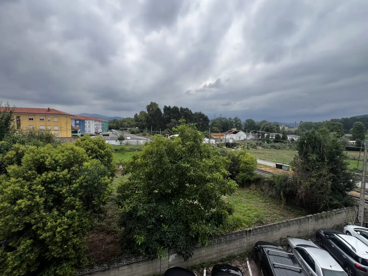 Piso en venta en Torrelavega  con Calefacción, Jardín privado y Parquet