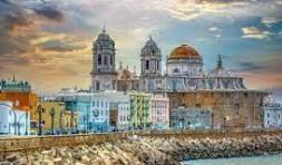 Foto 2 de Piso en venta en Astilleros - La Paz  - Loreto - El Corte Inglés, Cádiz