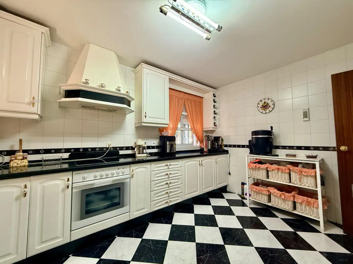 Cocina de Casa o chalet en venta en Gelves, Sevilla