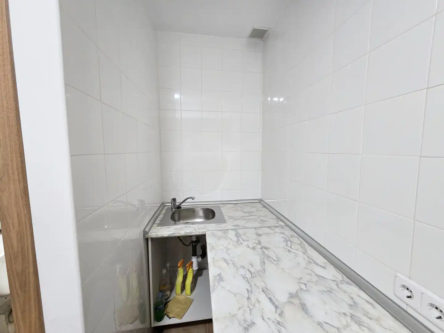 Cocina de Local en venta en Leganés