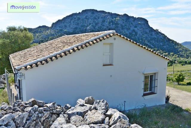 Finca rústica en Venta en Benaocaz