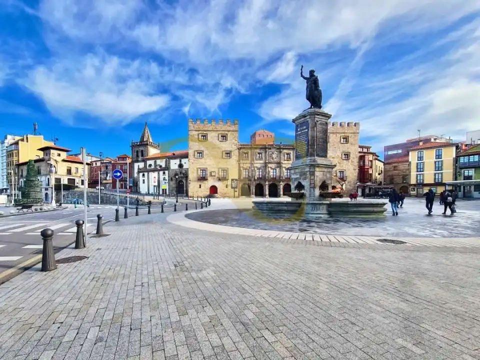 Vista exterior de Piso en venta en Gijón  con Calefacción