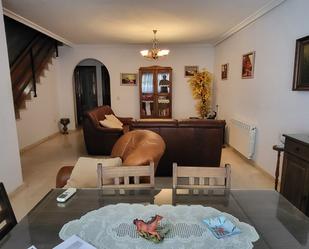 Living room of House or chalet for sale in Plasencia  with Air Conditioner