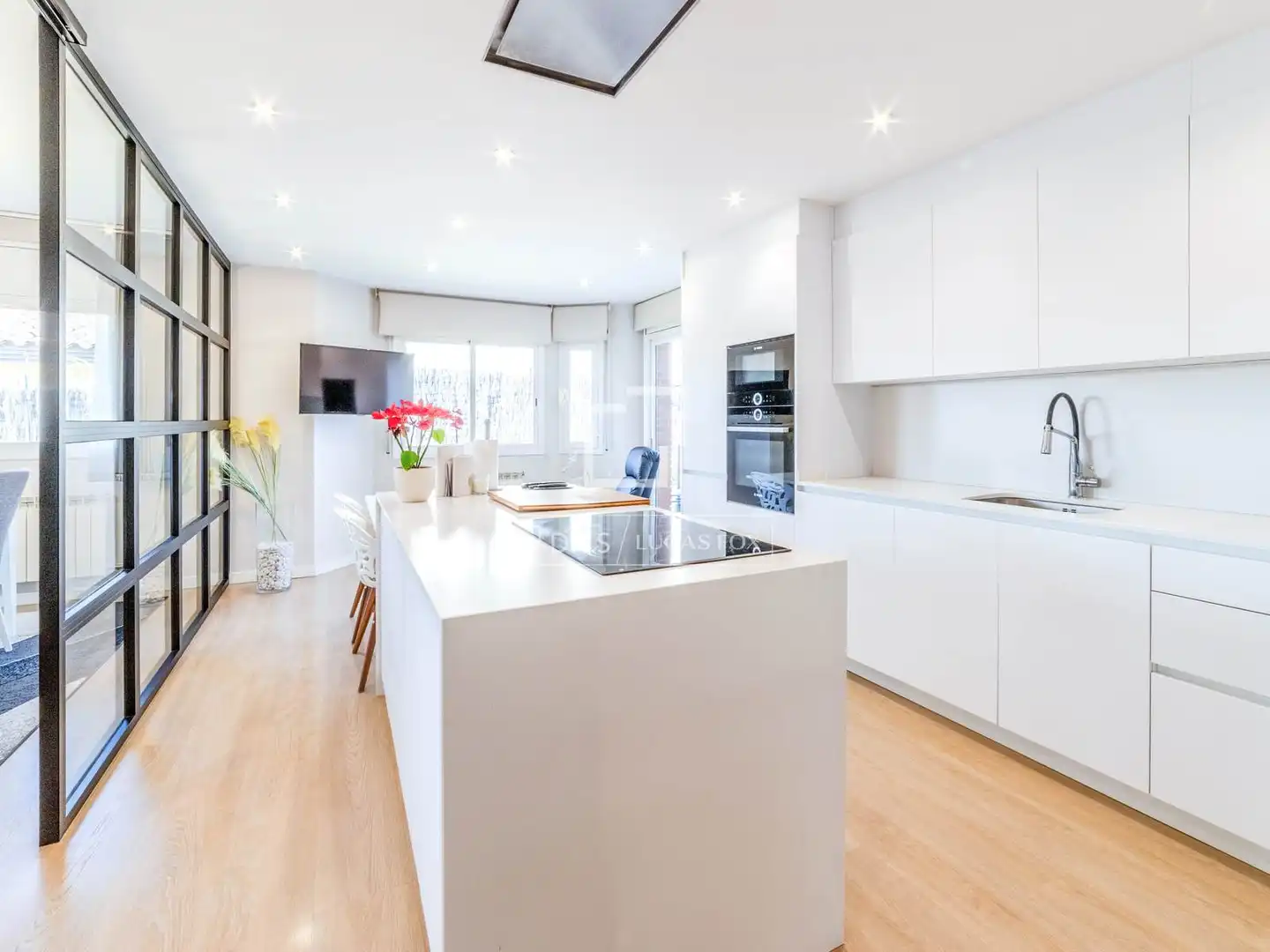 Cocina de Casa o chalet en venta en Sant Pere de Ribes con Aire acondicionado, Calefacción y Jardín privado