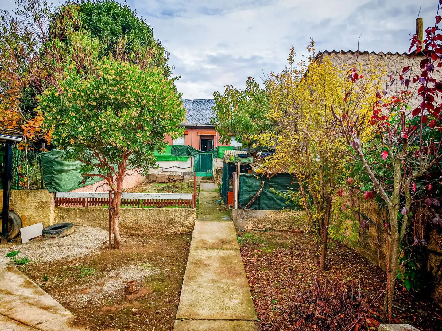 Jardín de Casa o chalet en venta en Fabero con Calefacción, Jardín privado y Terraza