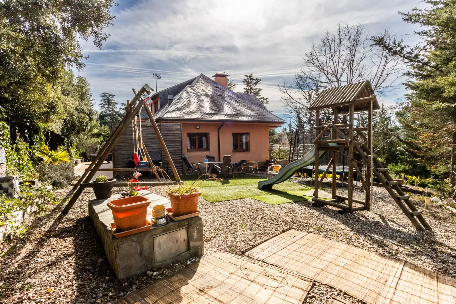 Jardí de Casa o xalet en venda en Matadepera amb Calefacció, Parquet i Terrassa