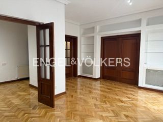 Apartment to rent in Argüelles