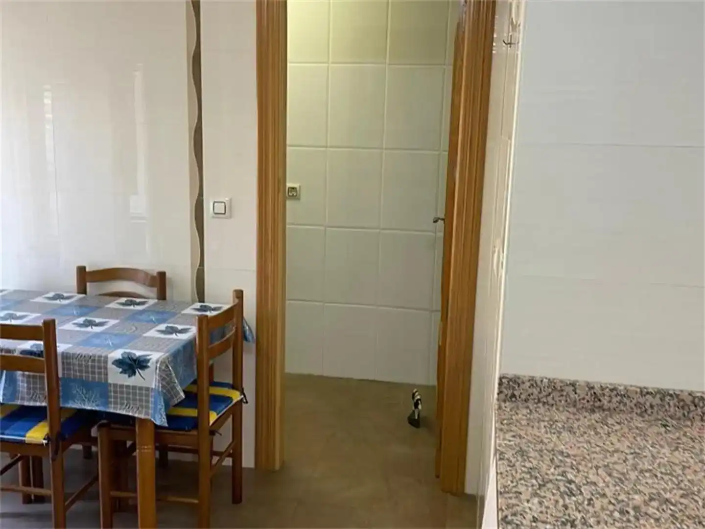 Attic for sale in Berja  with Air Conditioner