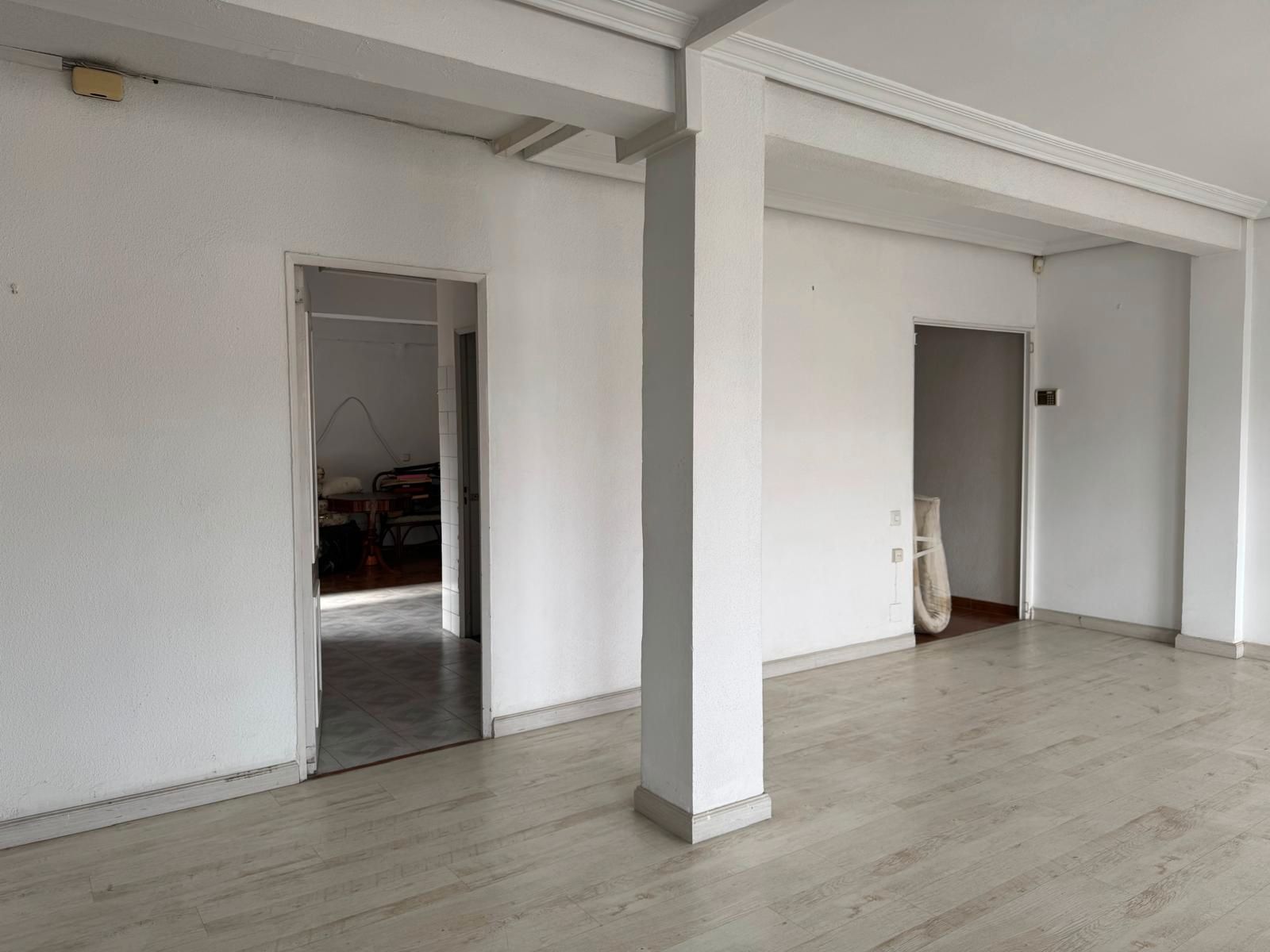 Piso en venta en  Madrid Capital con Aire acondicionado, Calefacción y Terraza