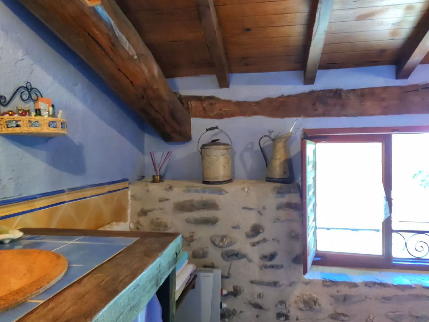 Cuina de Casa o xalet en venda en Ezcaray amb Calefacció, Jardí privat i Moblat