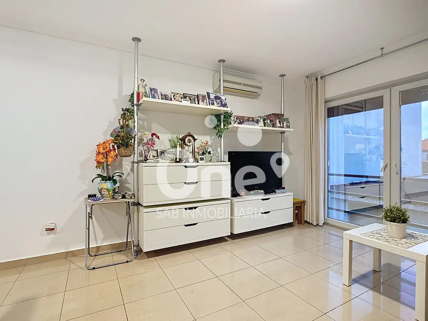 Sala de estar de Piso en venta en San Antonio de Benagéber con Aire acondicionado, Calefacción y Terraza