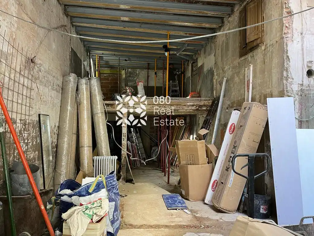 Local comercial en venda a Ciutat Vella, imagen 2