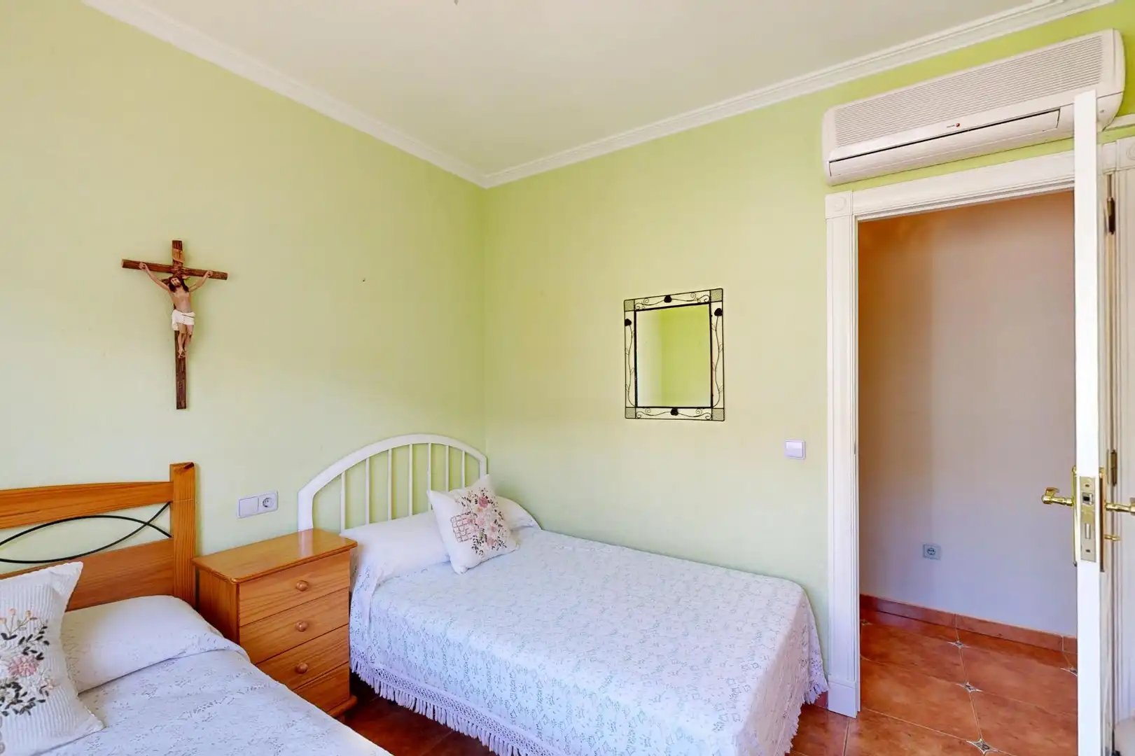 Detached house with garden for sale in Calle JACINTO BENAVENTE, imagen 43
