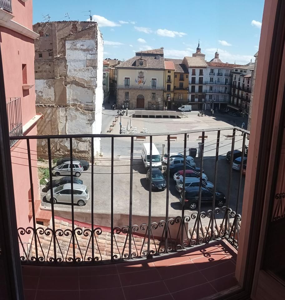 Aparcament de Estudi en venda en Calatayud amb Calefacció, Moblat i Balcó