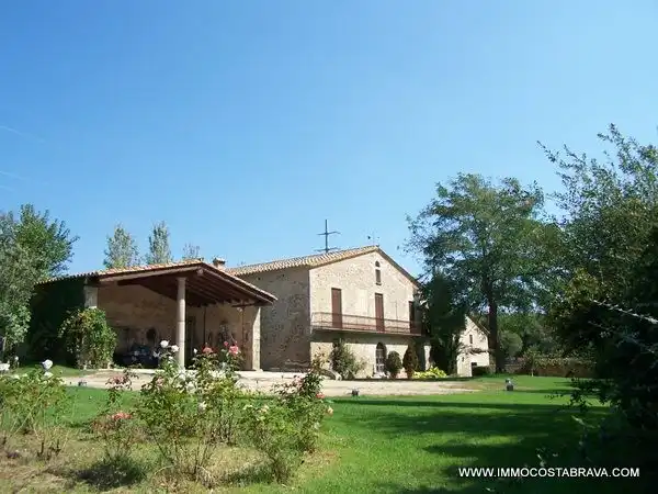 Casa rústica con jardín en venta en Llagostera, imagen 5