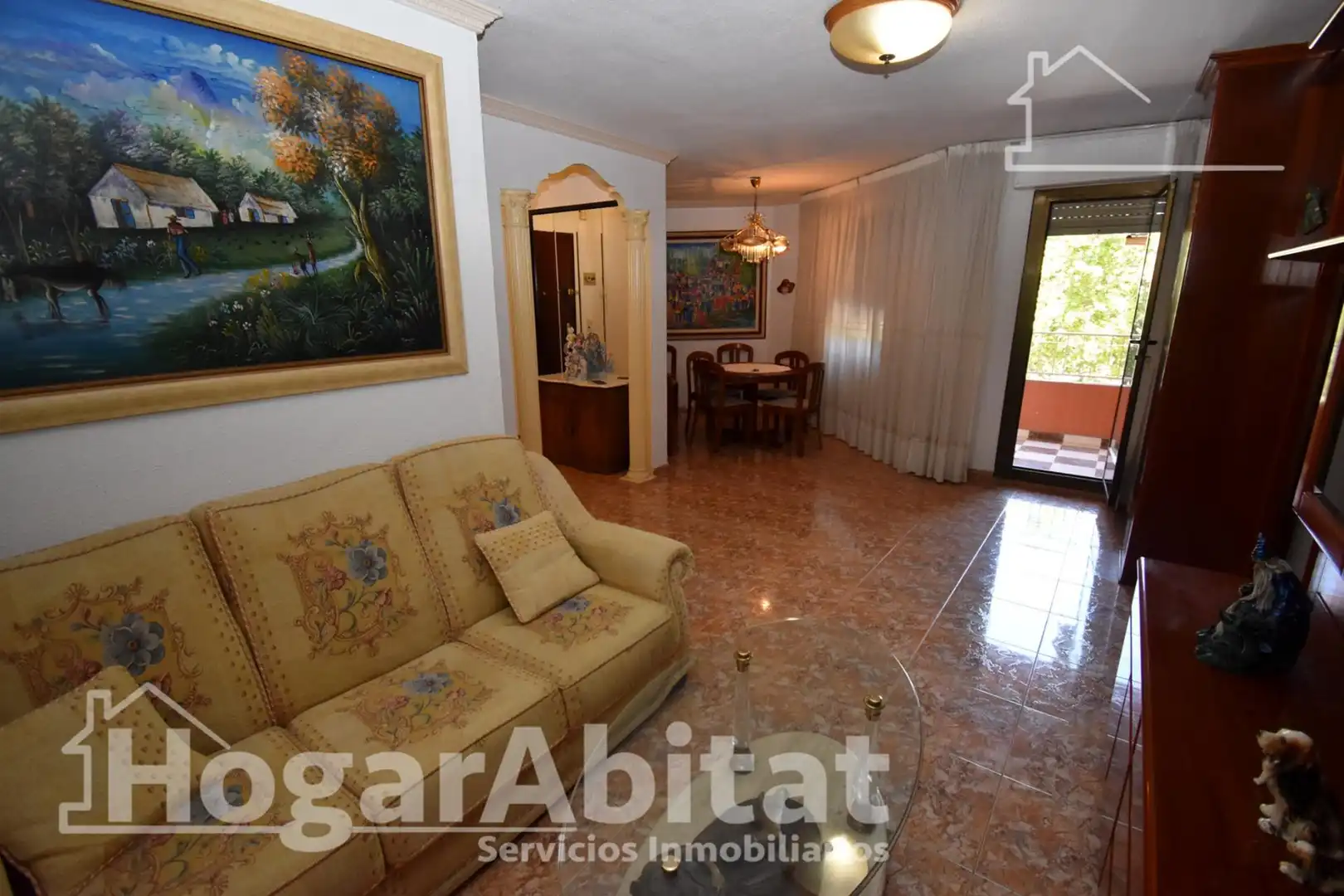 Sala de estar de Piso en venta en Castellón de la Plana / Castelló de la Plana con Aire acondicionado, Calefacción y Amueblado