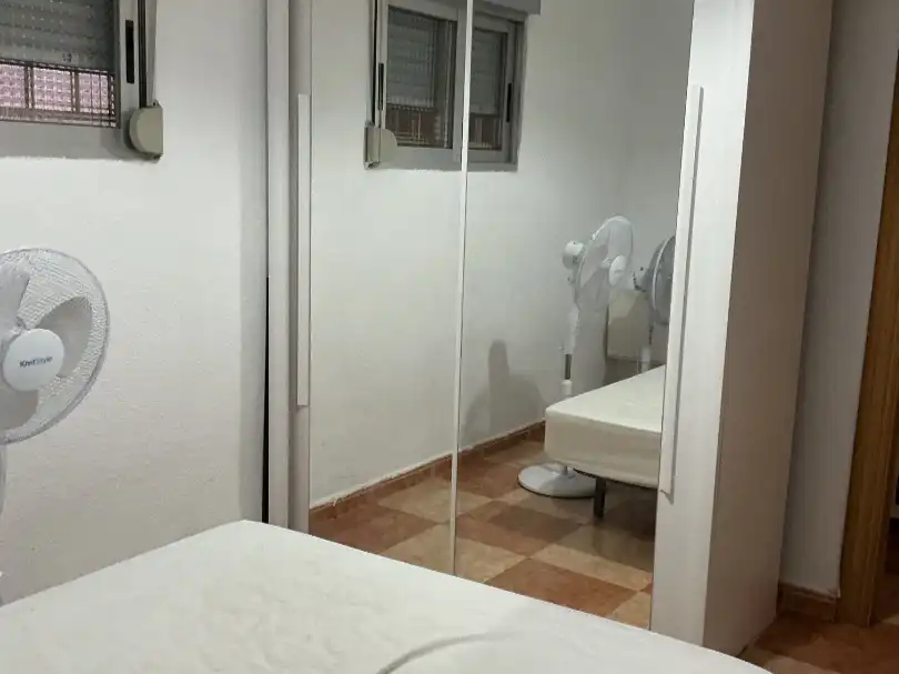 Flat for rent in Carrer de Tomàs Ortuño, 84, Centro Urbano
