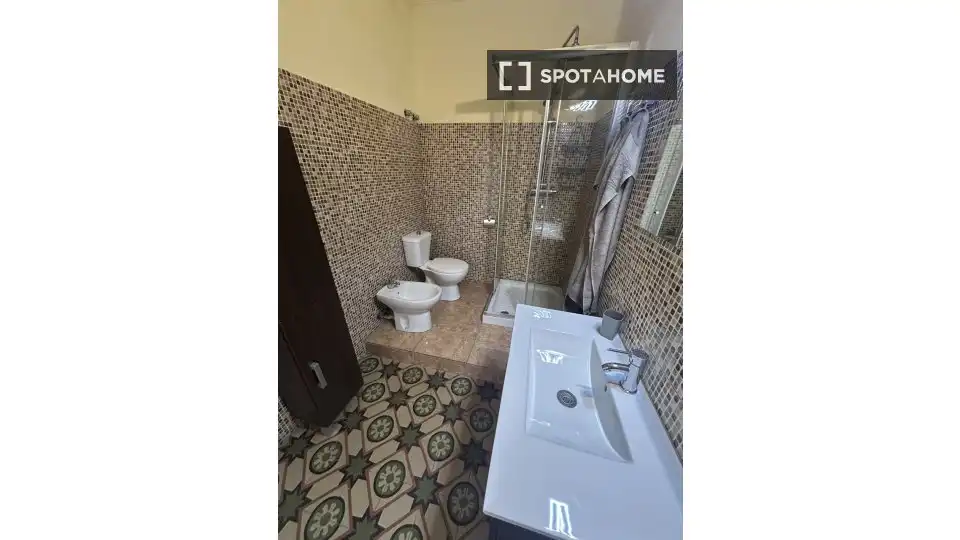 Bathroom of Apartments for share in Puerto del Rosario  with Air Conditioner, Terrace and Furnished