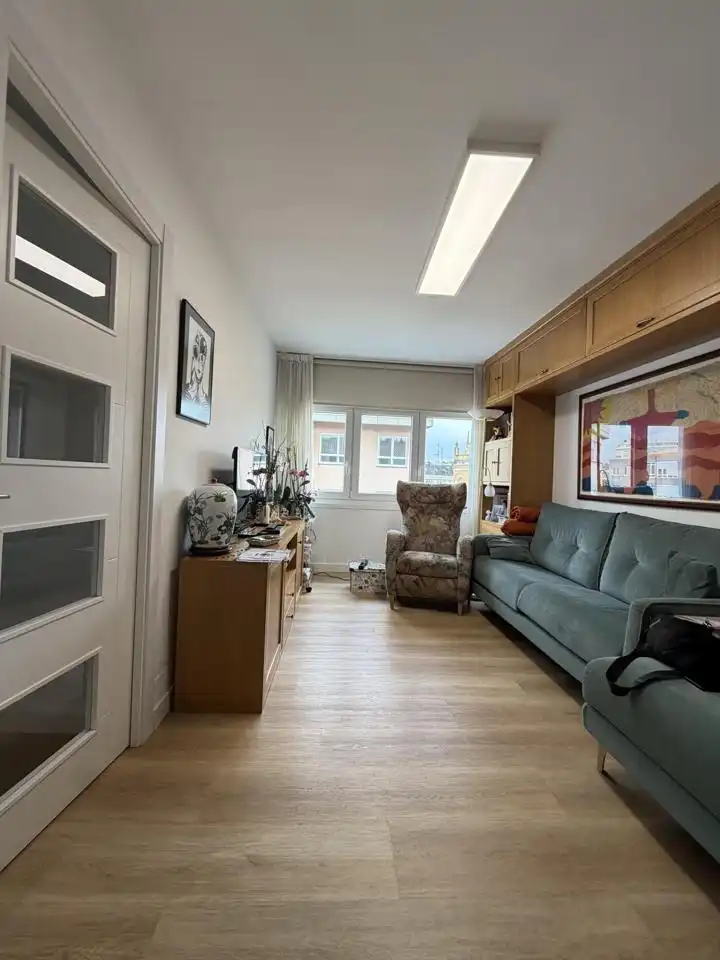 Living room of Flat for sale in Culleredo  with Heating and Furnished
