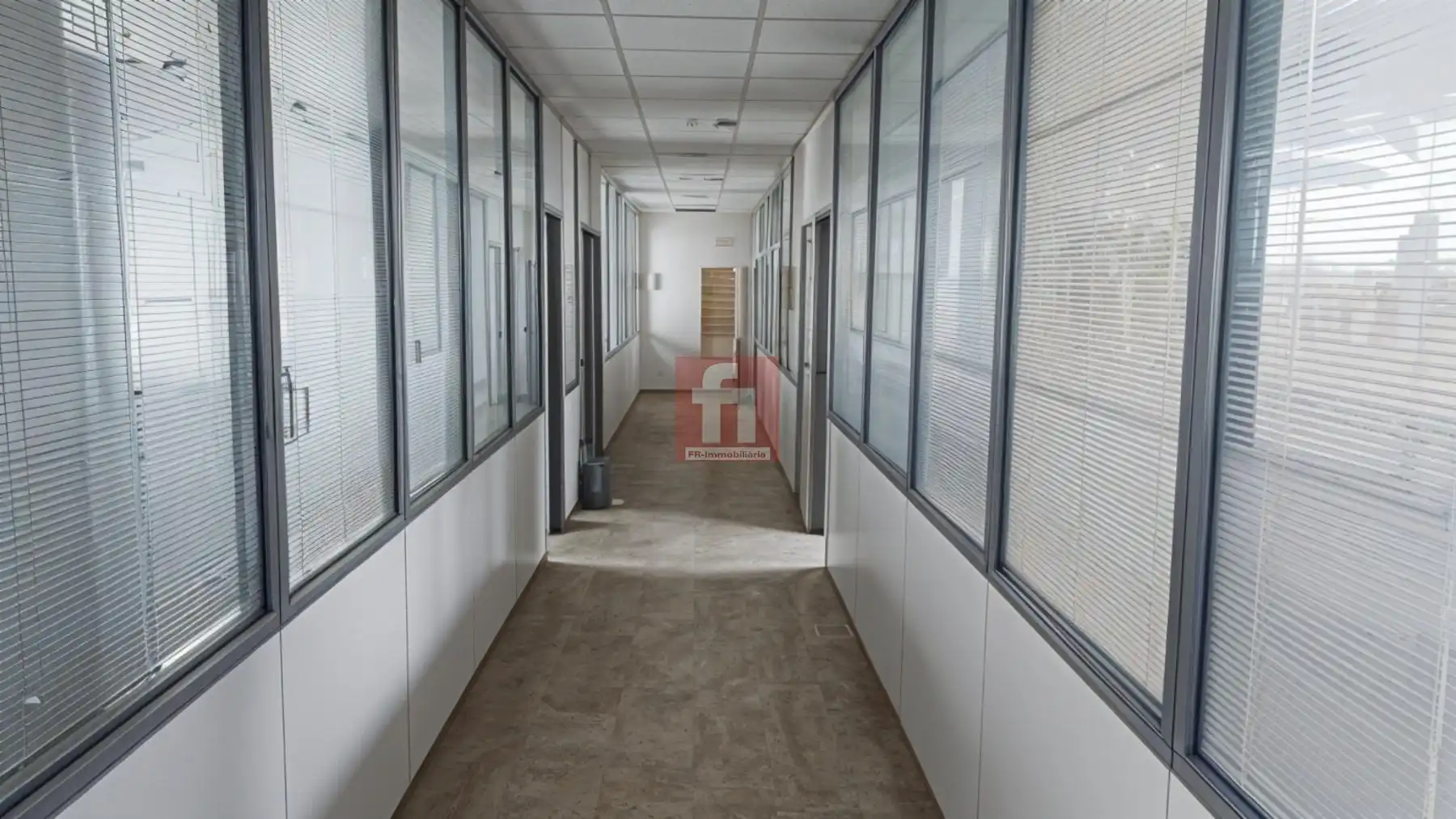 Oficina en alquiler en Rocafort, imagen 4