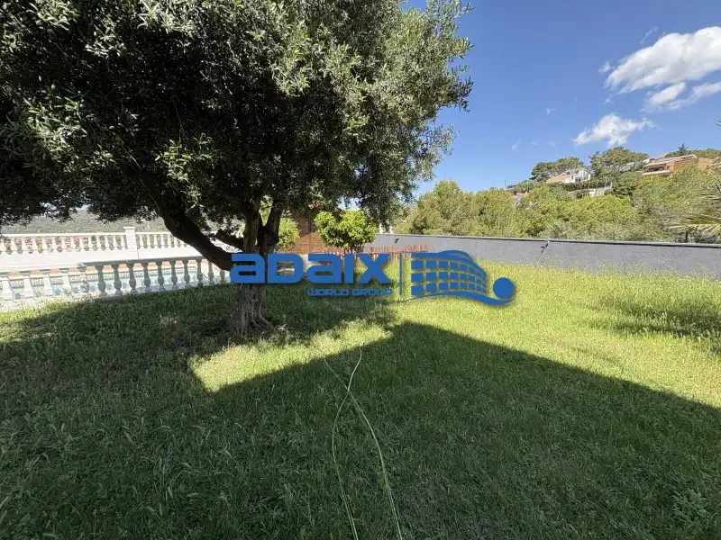 Houses for sale in Roda de Berà