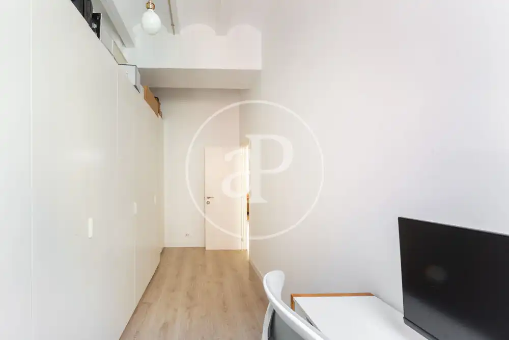 Wohnung zum Verkauf in Valencia mit Klimaanlage, Heizung und Terrasse