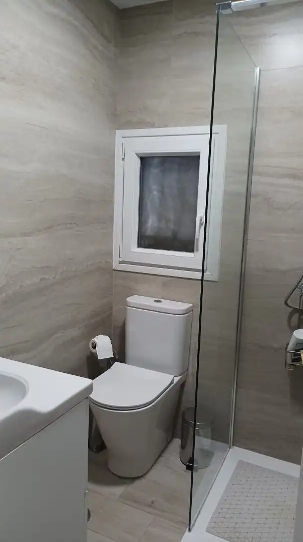 Baño de Finca rústica en venta en Almoguera con Jardín privado y Piscina