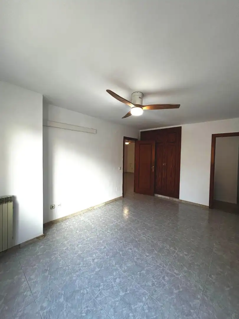 Habitación de Piso de alquiler en  Palma de Mallorca con Aire acondicionado, Calefacción y Terraza