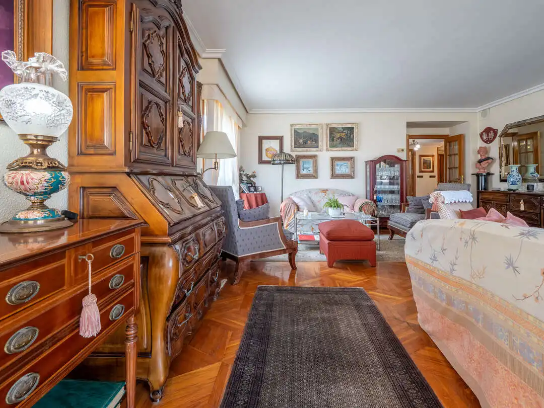Wohnzimmer von Wohnung zum Verkauf in Zarautz mit Heizung, Privatgarten und Terrasse