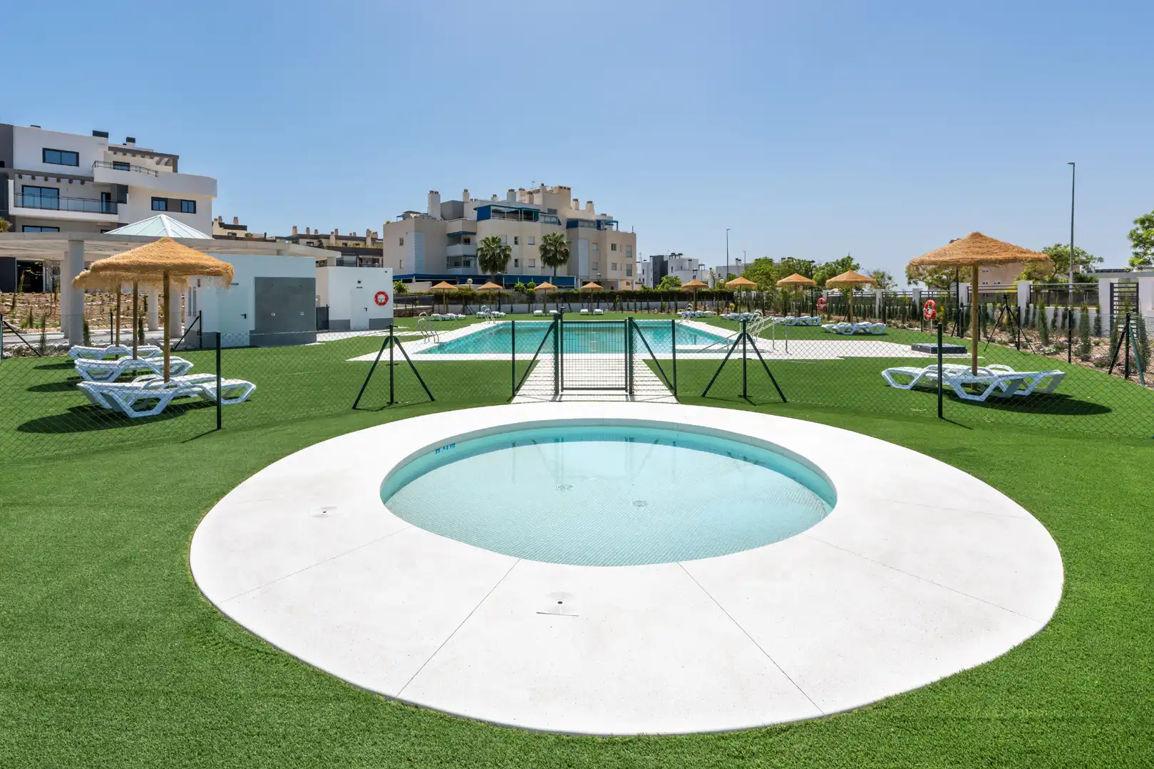 Pis d'obra nova amb piscina en venda a Calle Antares, imagen 3