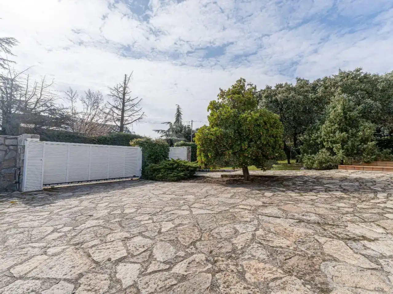 Jardí de Casa o xalet en venda en Valdemorillo amb Aire condicionat
