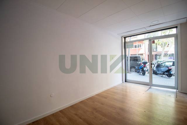 Local comercial en Venta en Calle de Roger de Flor en El Camp d'en Grassot i Gràcia Nova