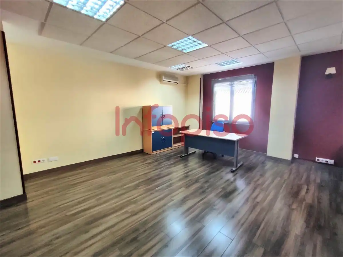 Oficina de alquiler en Valdepeñas con Aire acondicionado y Calefacción