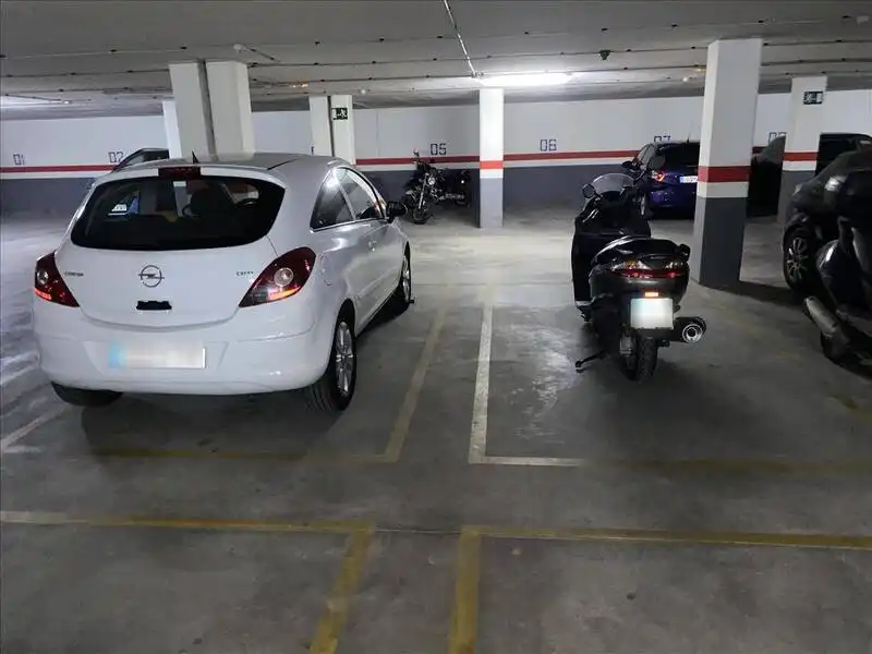 Aparcament de Garatge en venda en Tavernes de la Valldigna