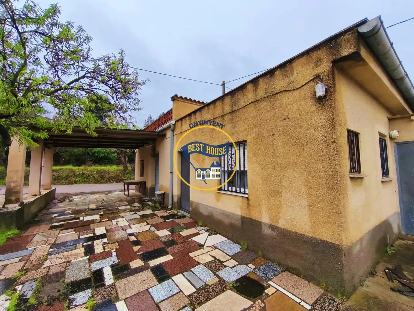 Vista exterior de Casa o xalet en venda en Ontinyent amb Jardí privat