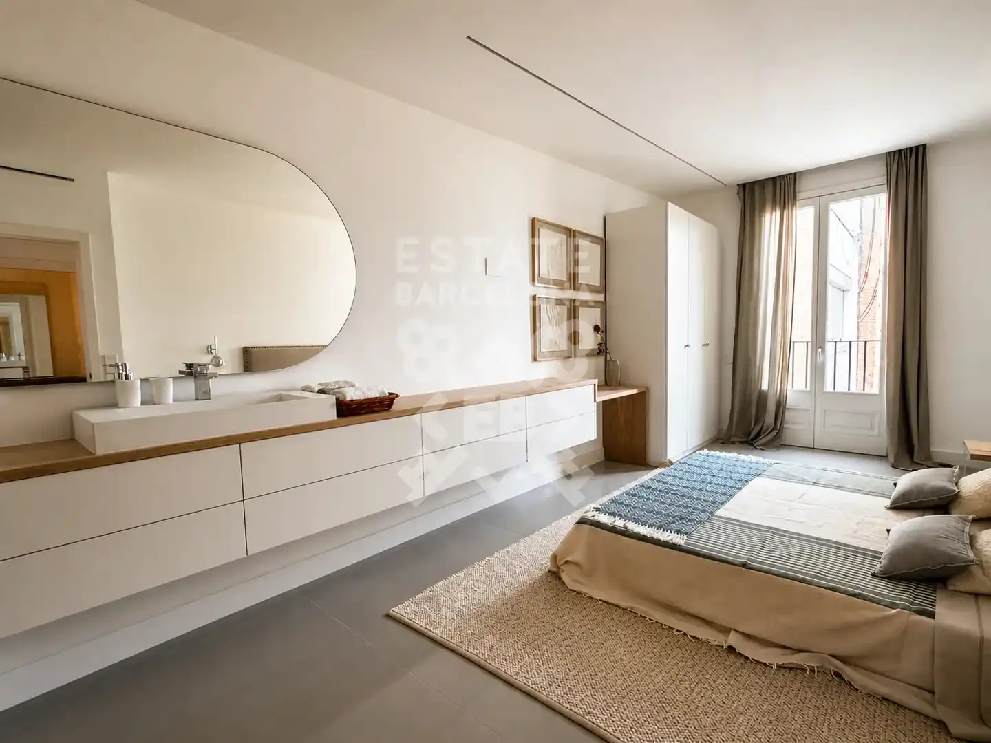 Dormitori de Àtic en venda en Barcelona amb Aire condicionat, Terrassa i Moblat
