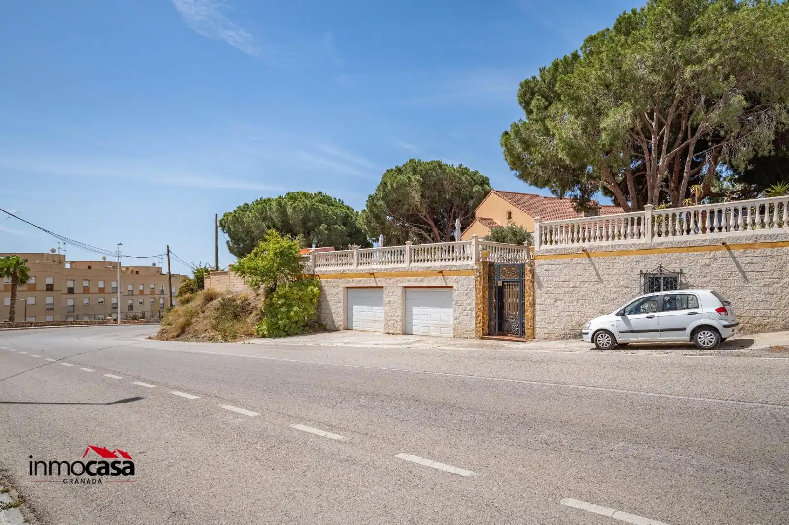 Vista exterior de Casa o chalet en venta en Motril con Aire acondicionado, Terraza y Piscina