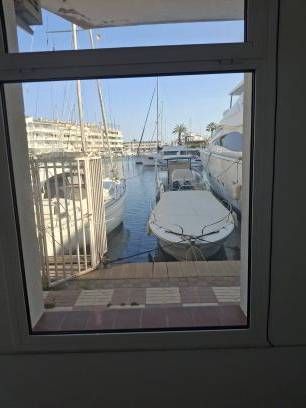 Local comercial en Alquiler en Carrer Caballito Mar, 1 en Salins - Cavall de Mar