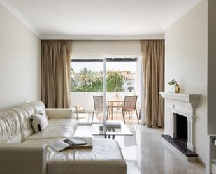 Living room of Apartment for sale in Estepona