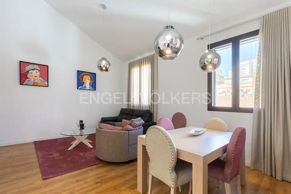 Sala d'estar de Pis de lloguer en Valencia amb Aire condicionat, Calefacció i Parquet