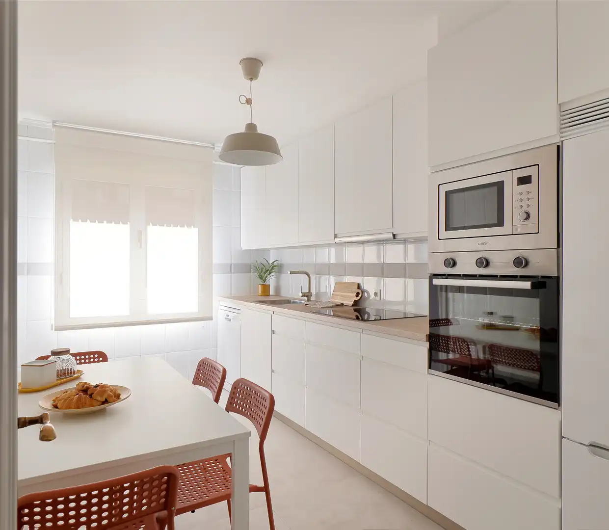 Cocina de Piso de alquiler en Avilés con Calefacción, Parquet y Terraza