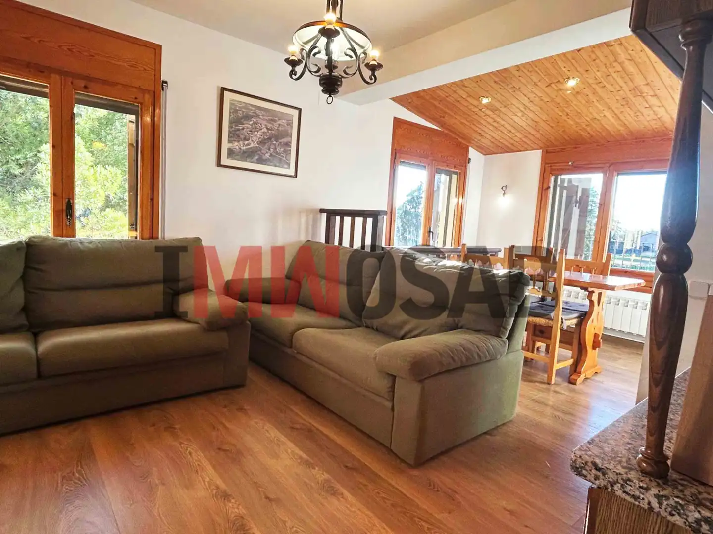 Sala de estar de Casa o chalet de alquiler en Sant Agustí de Lluçanès con Calefacción, Jardín privado y Terraza