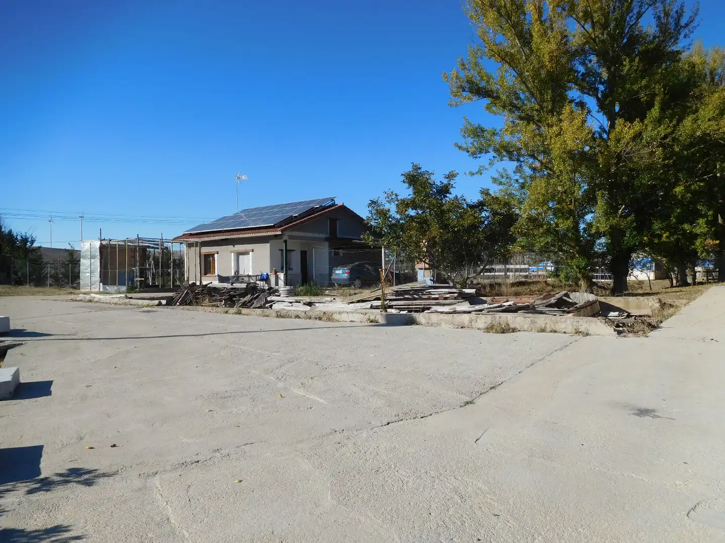 Exterior view of Houses for sale in Villazopeque  with Heating, Private garden and Storage room