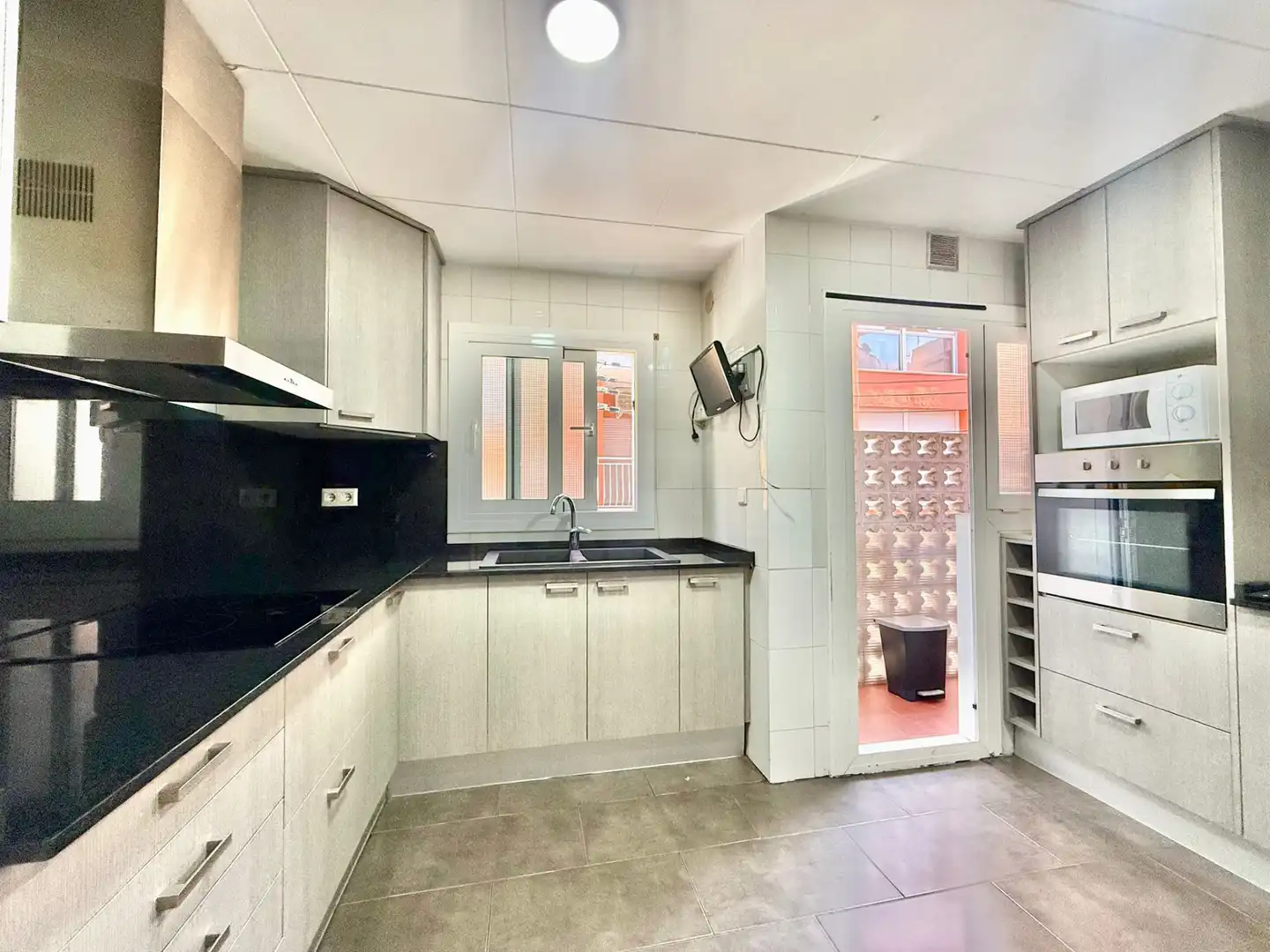 Kitchen of Flat for sale in Blanes  with Air Conditioner, Parquet flooring and Furnished
