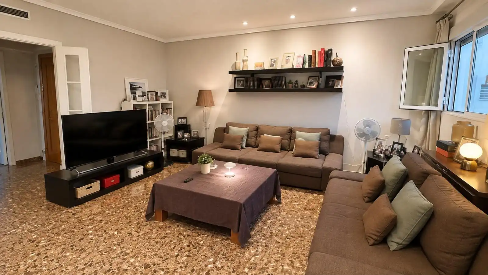 Living room of Flat for sale in Valencia  with Air Conditioner, Heating and Private garden