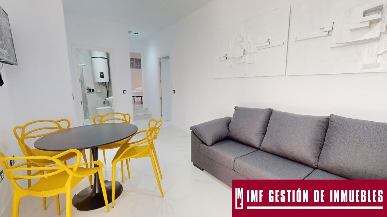 Living room of Study for sale in Vélez-Málaga  with Air Conditioner and Furnished